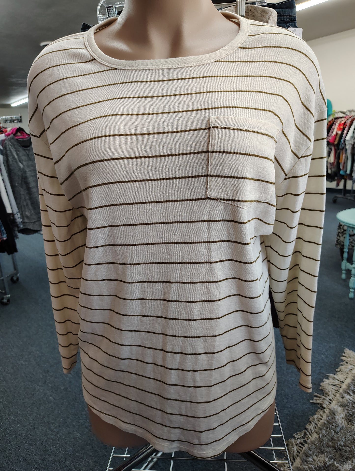 Ava & Viv cream striped long sleeve top size 2x