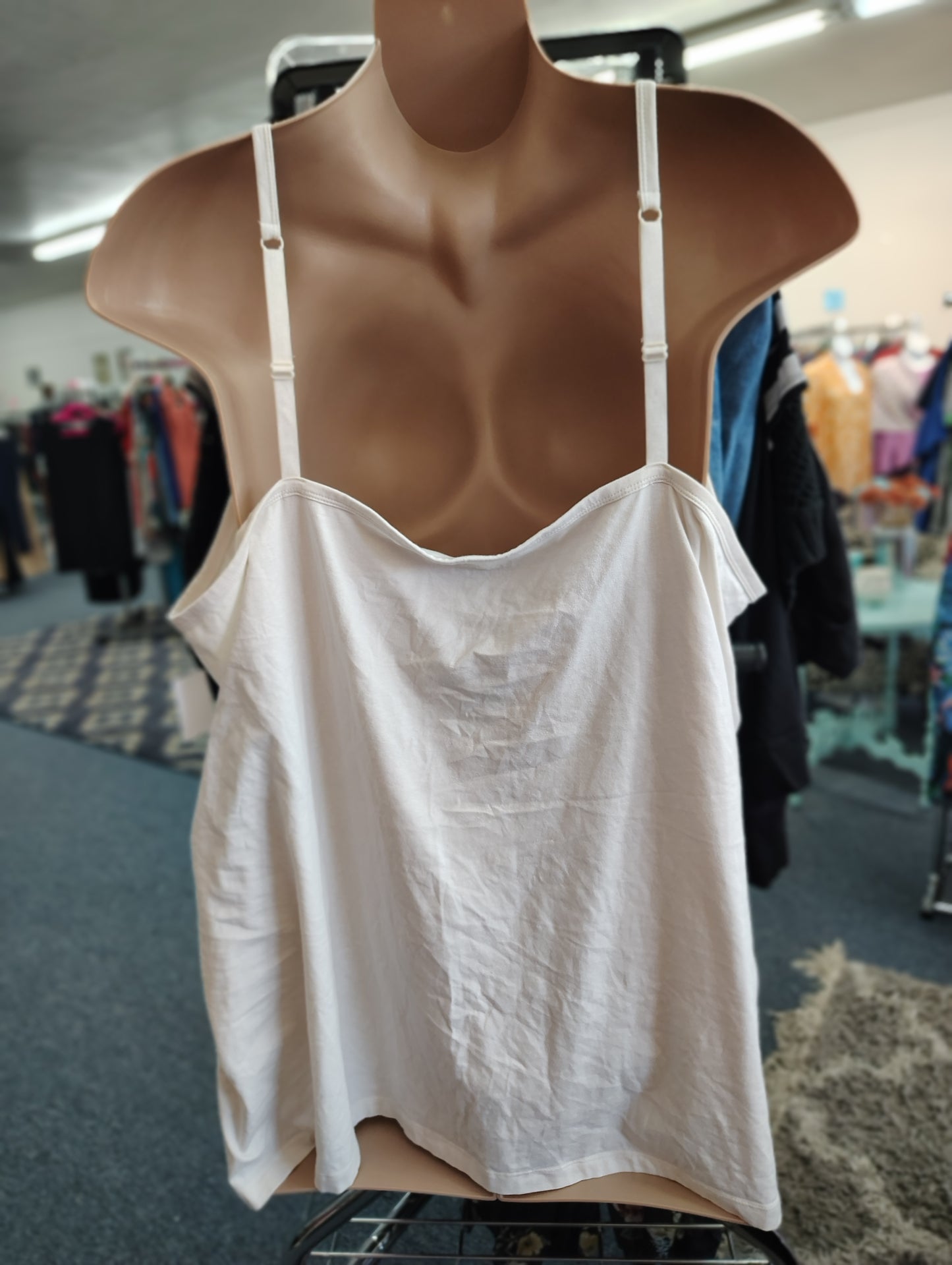 Catherines white lace trim tank top size 5x