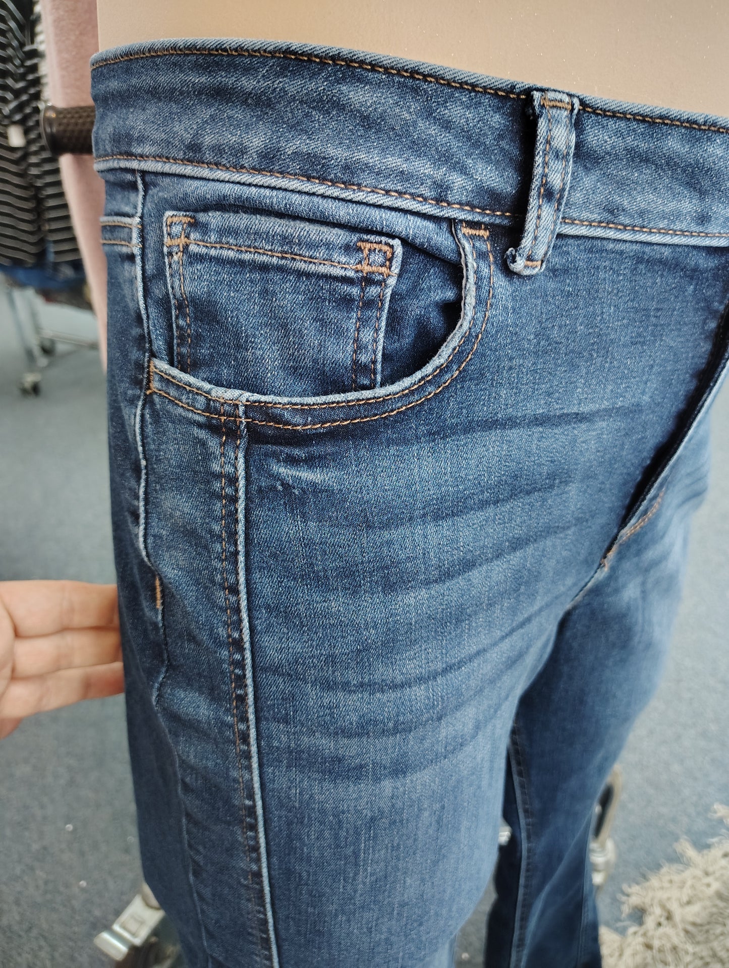 Maurices M Jeans high rise flare size 16