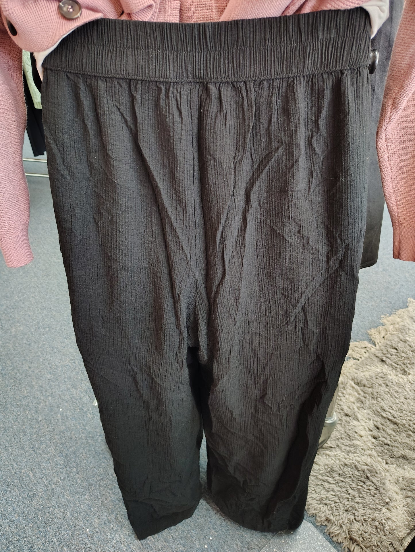 A new day black wide leg pull on pants size 2x