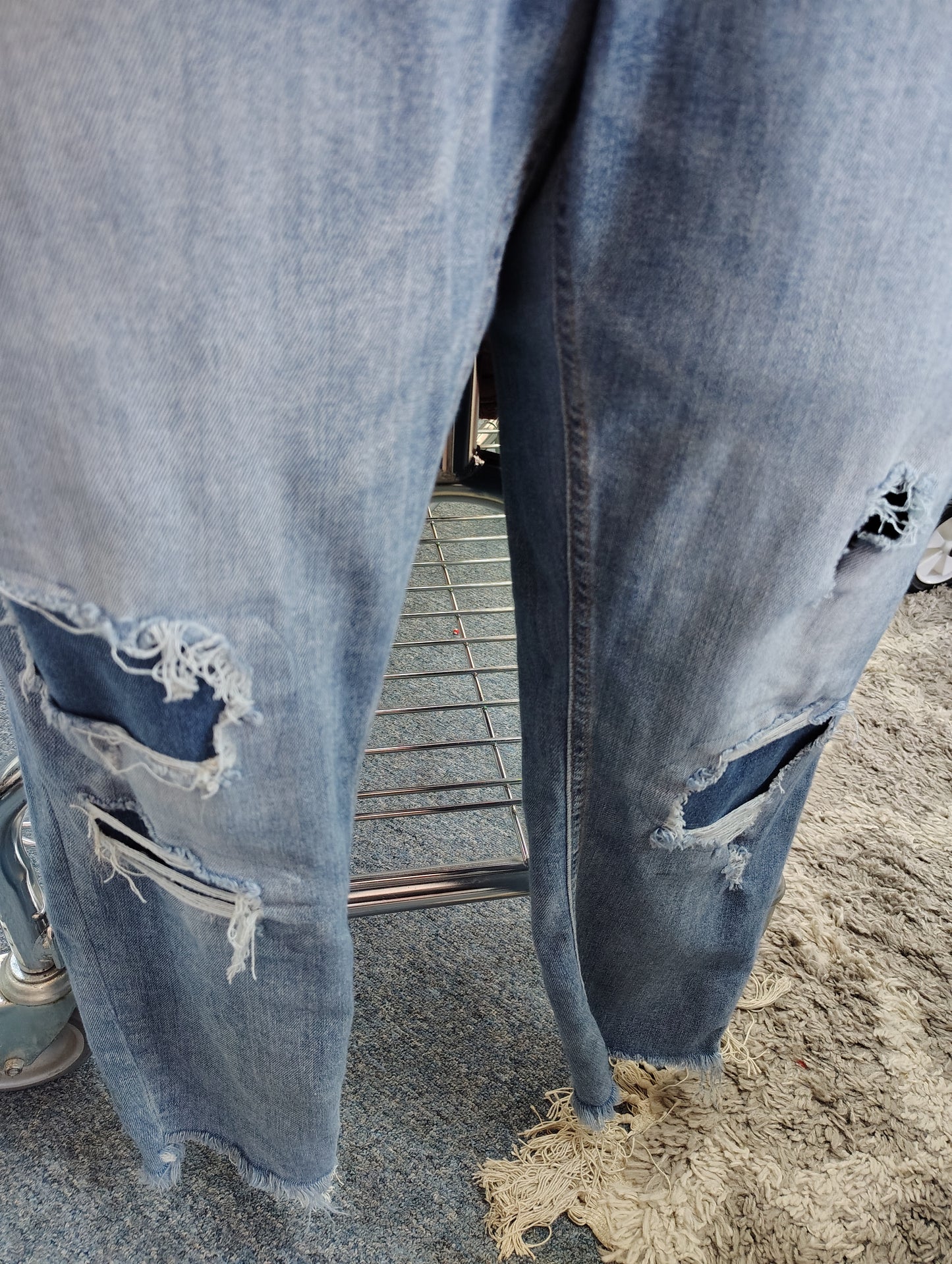 Maurices distressed high rise super skinny jeans size 20w