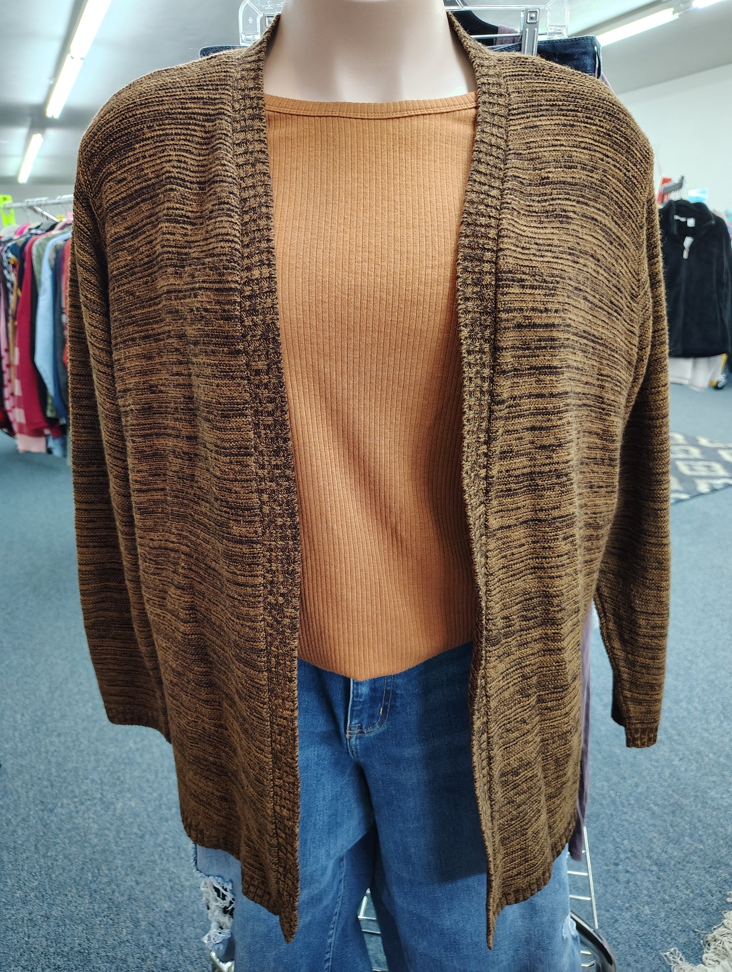 Maurices brown mid weight cardigan sweater size 4x