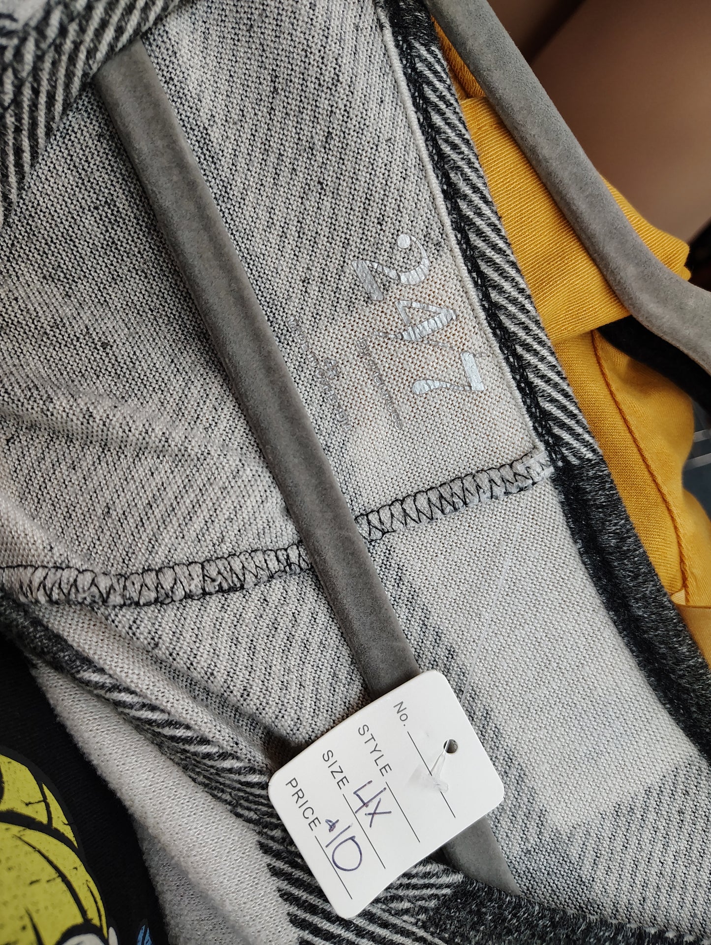 Maurices plaid dolman sleeve top size 4x