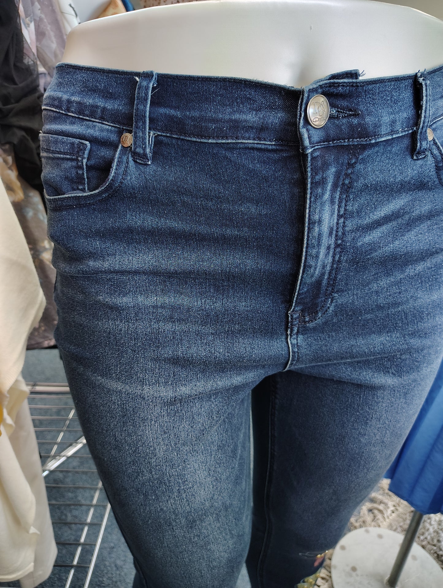 Diane Gilman cropped floral print jeans size 16 tall