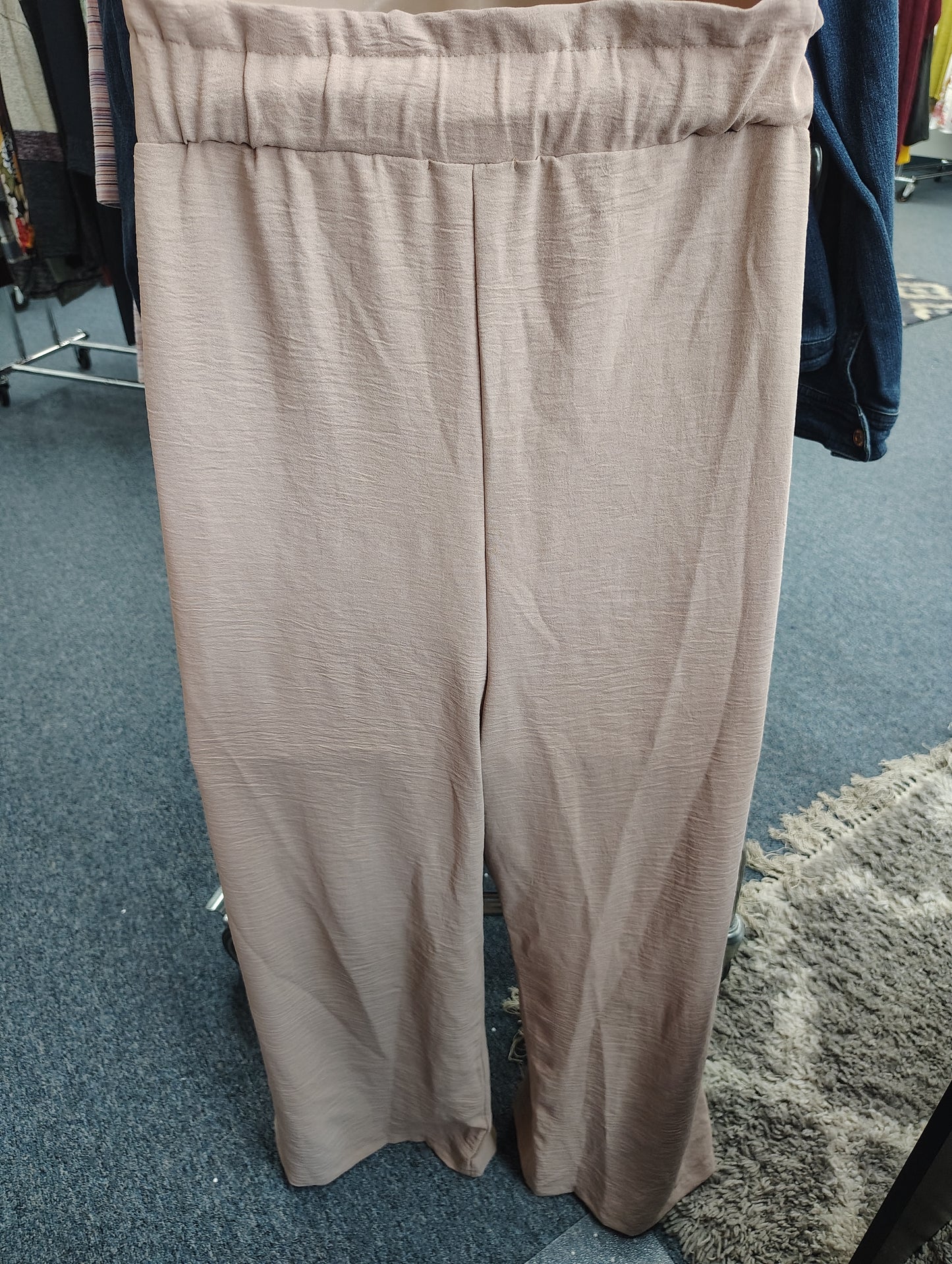 Chic Soul khaki dressy pants with belt size 3x