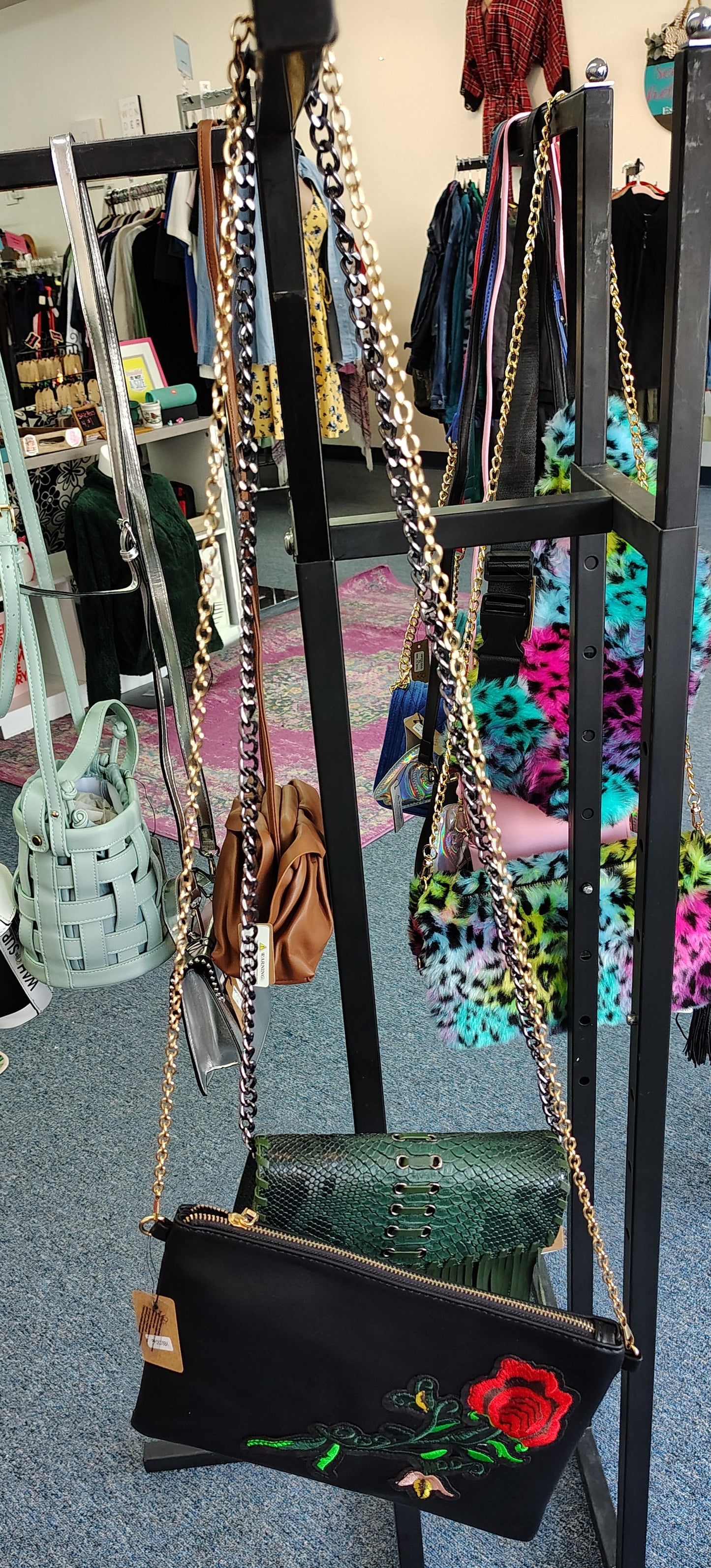 Black rose new clutch bag zip top chain strap