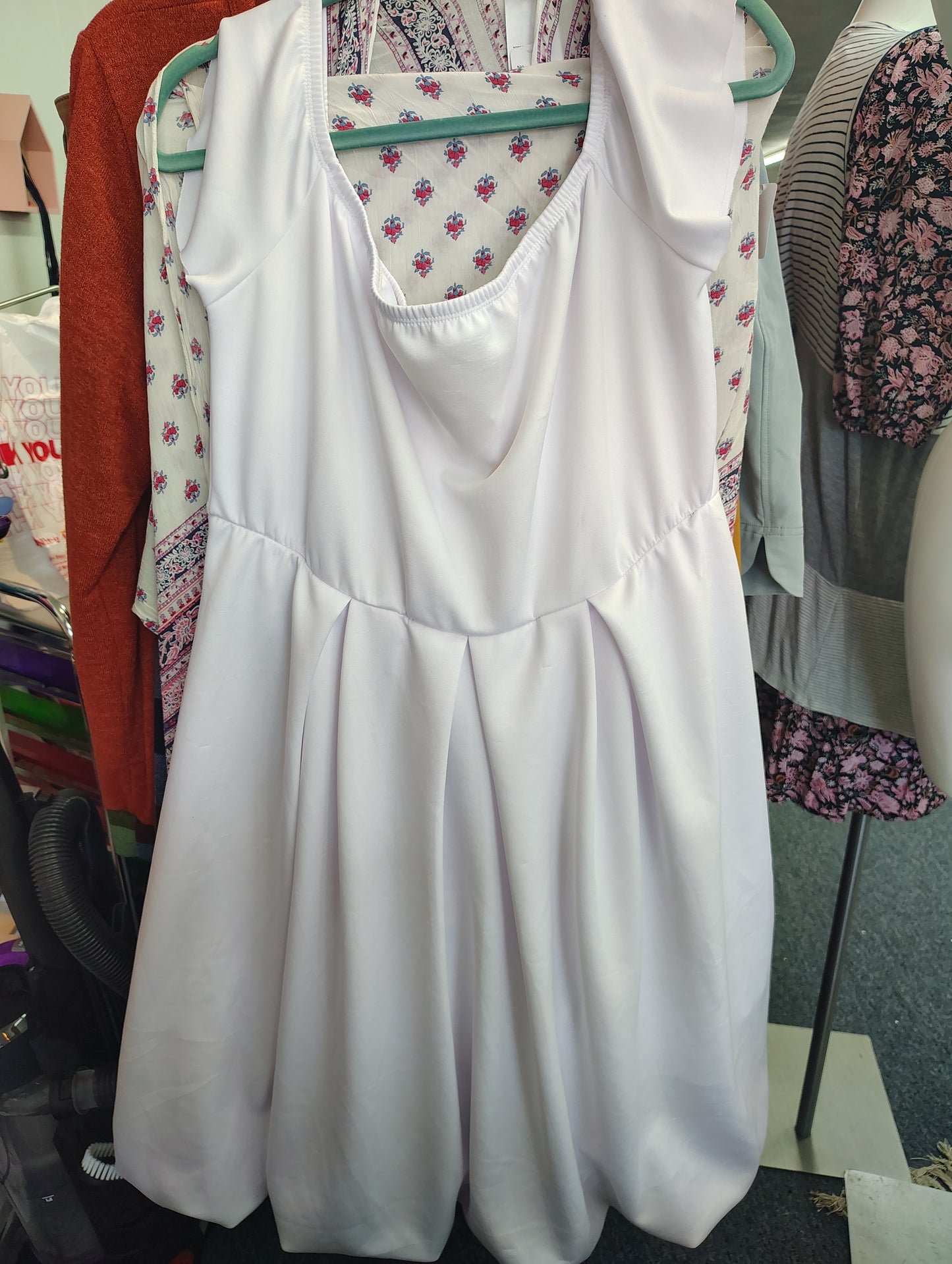 White bubble skirt ruffle sleeve dress aline size 1x