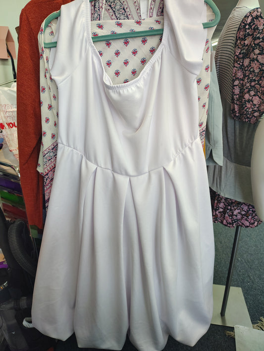 White bubble skirt ruffle sleeve dress aline size 1x