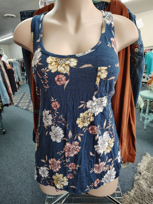 Torrid floral tank top size 4x