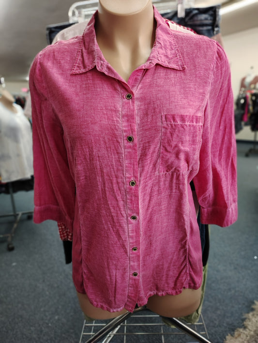 Style & Co pink button front top size 2x