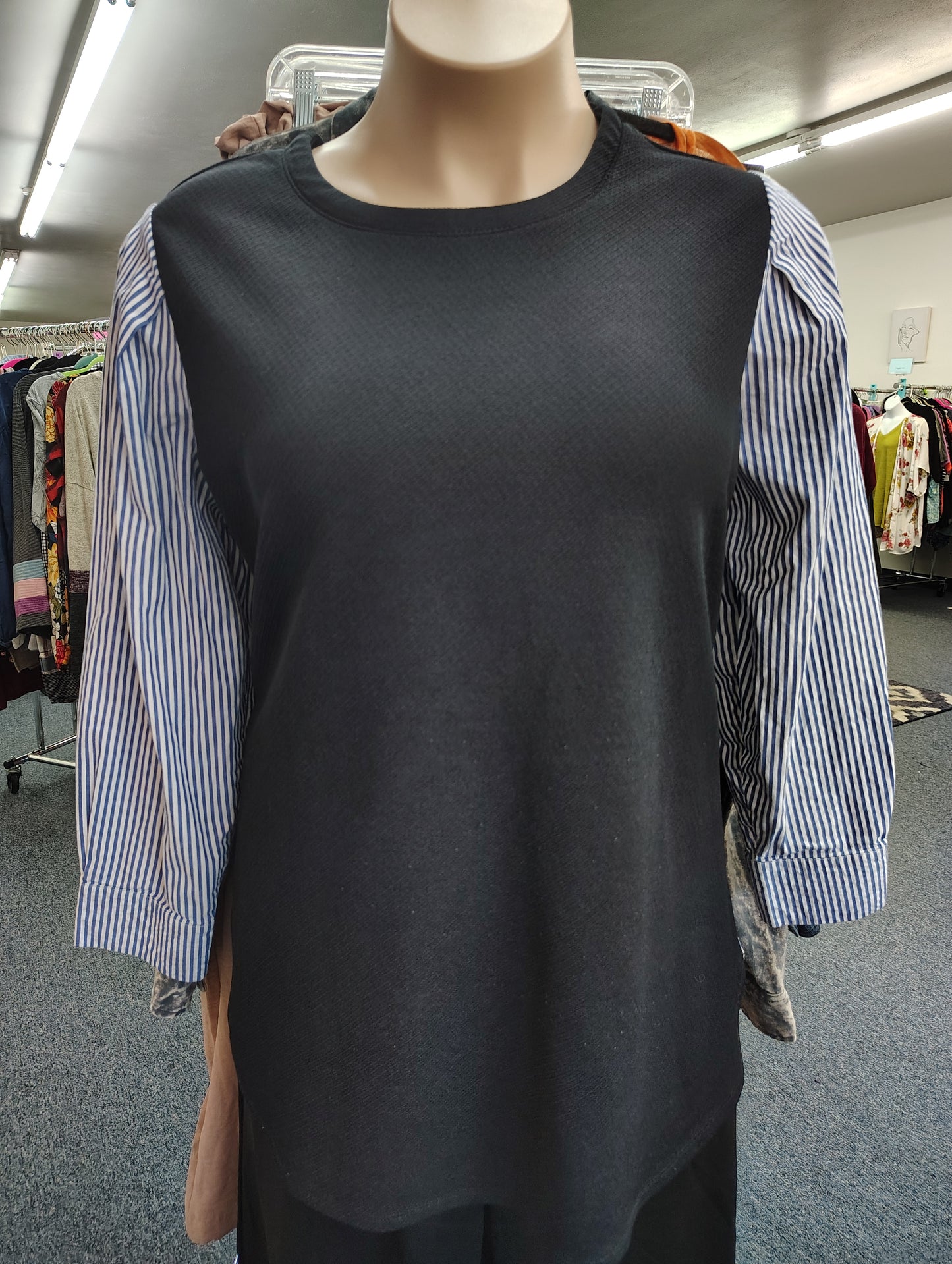 Lane Bryant black 2fer tunic top with striped sleeves 3x