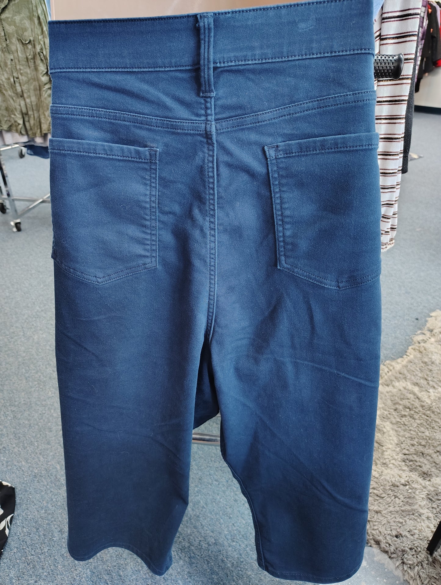 Liz Claiborne Sara crop navy jeans size 26w