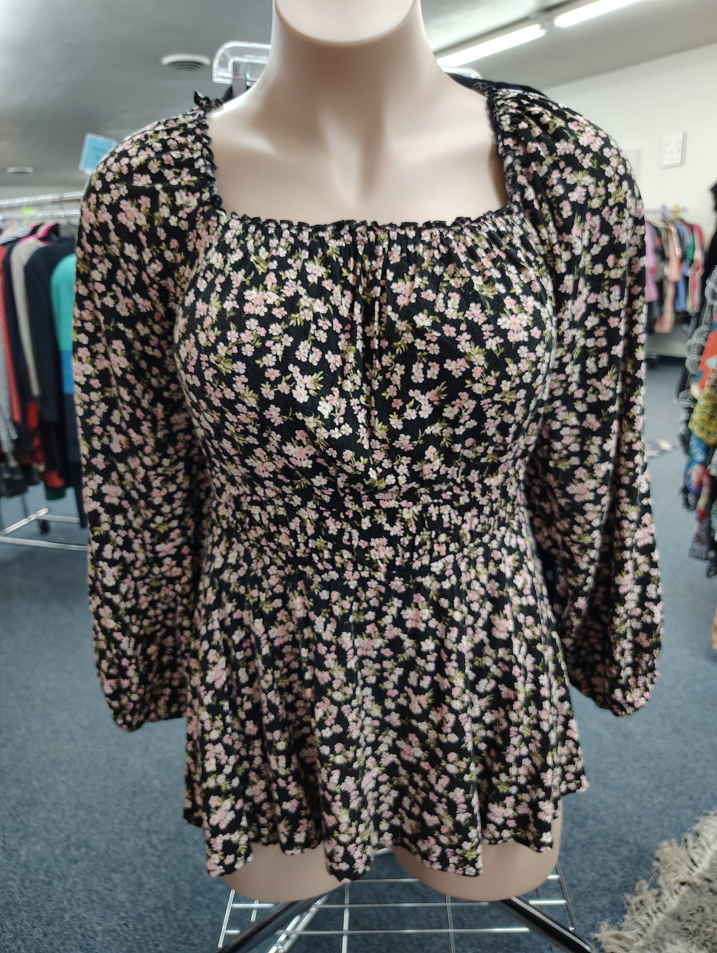 Torrid floral off the shoulder babydoll top size 5x