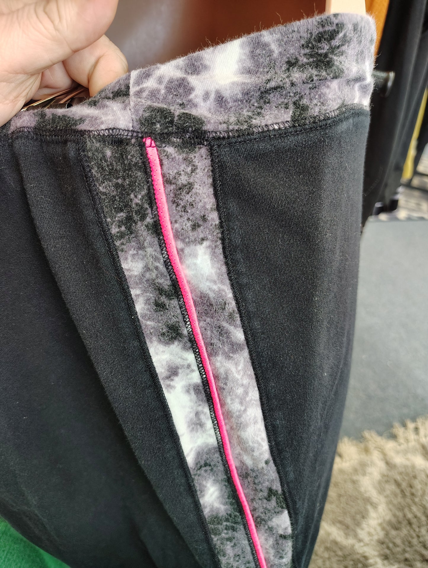 Catherines yoga capri lounge pants black size 4x