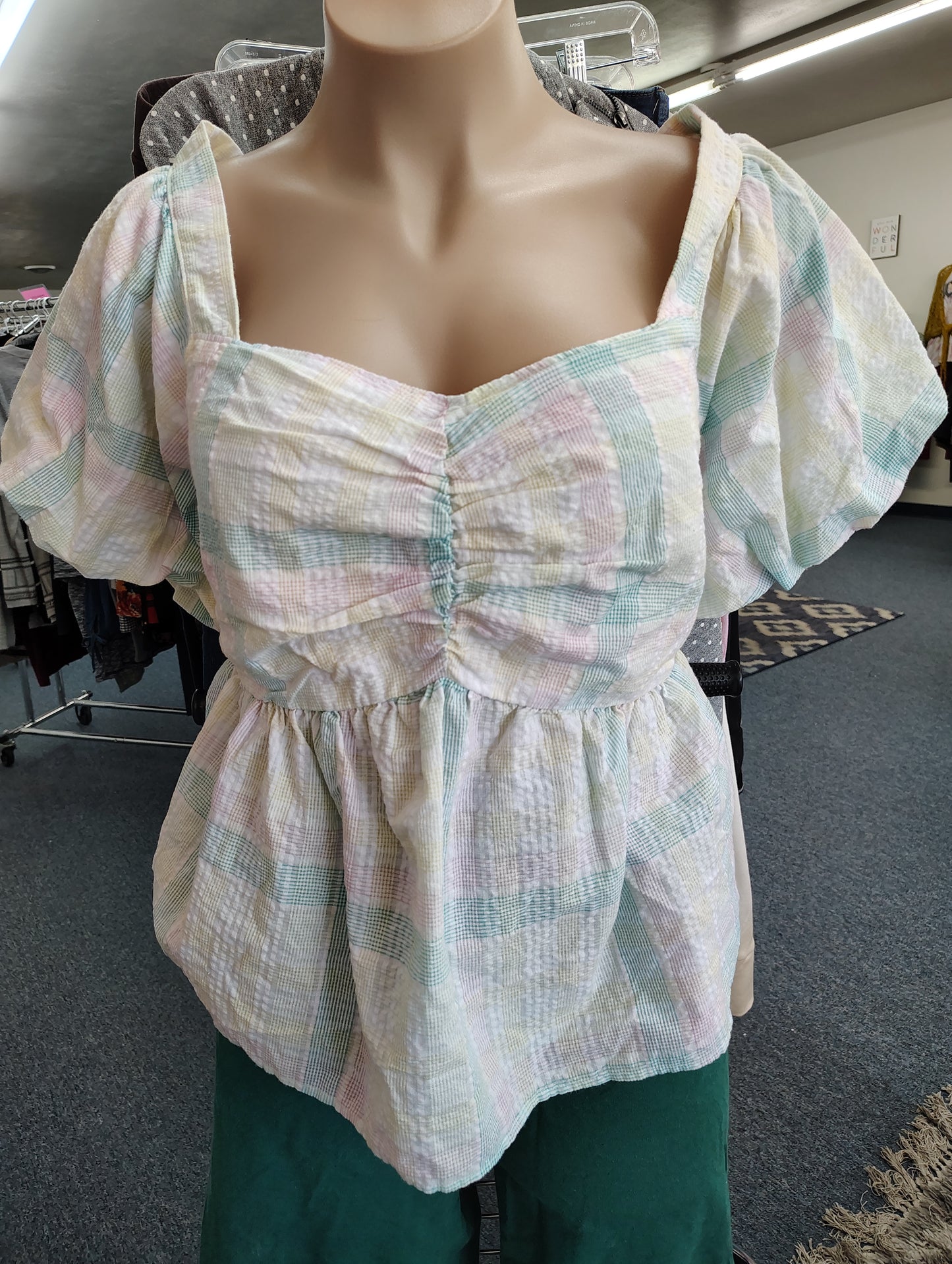 Old Navy plaid babydoll crop top size 4x