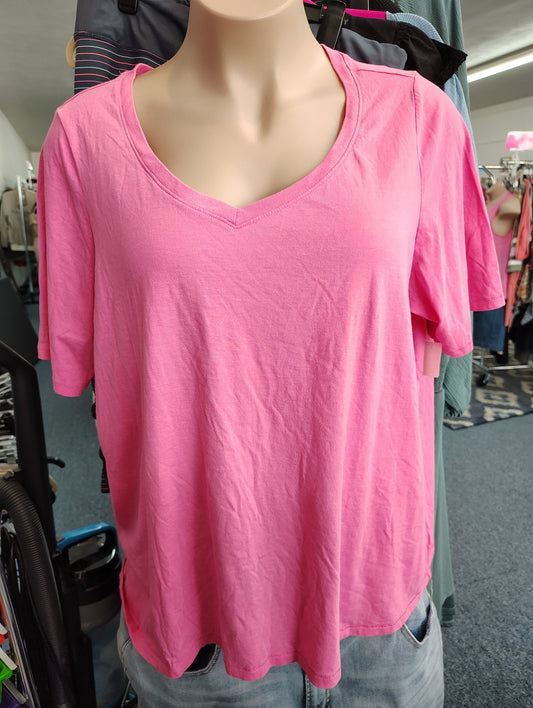 Lane Bryant pink t-shirt size 4x