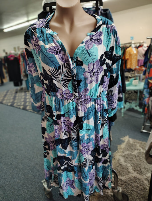 Catherines floral short sleeve lightweight knee length dress 5x