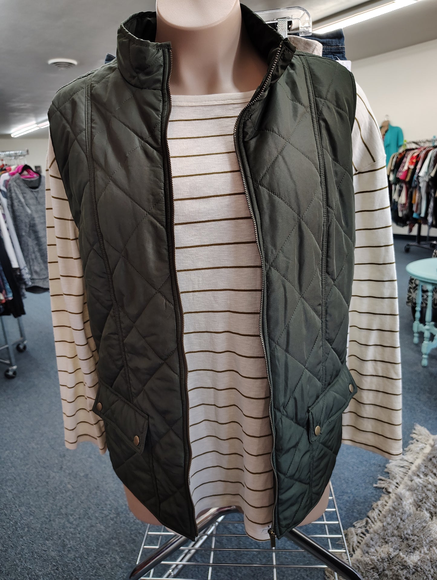 Ava & Viv cream striped long sleeve top size 2x