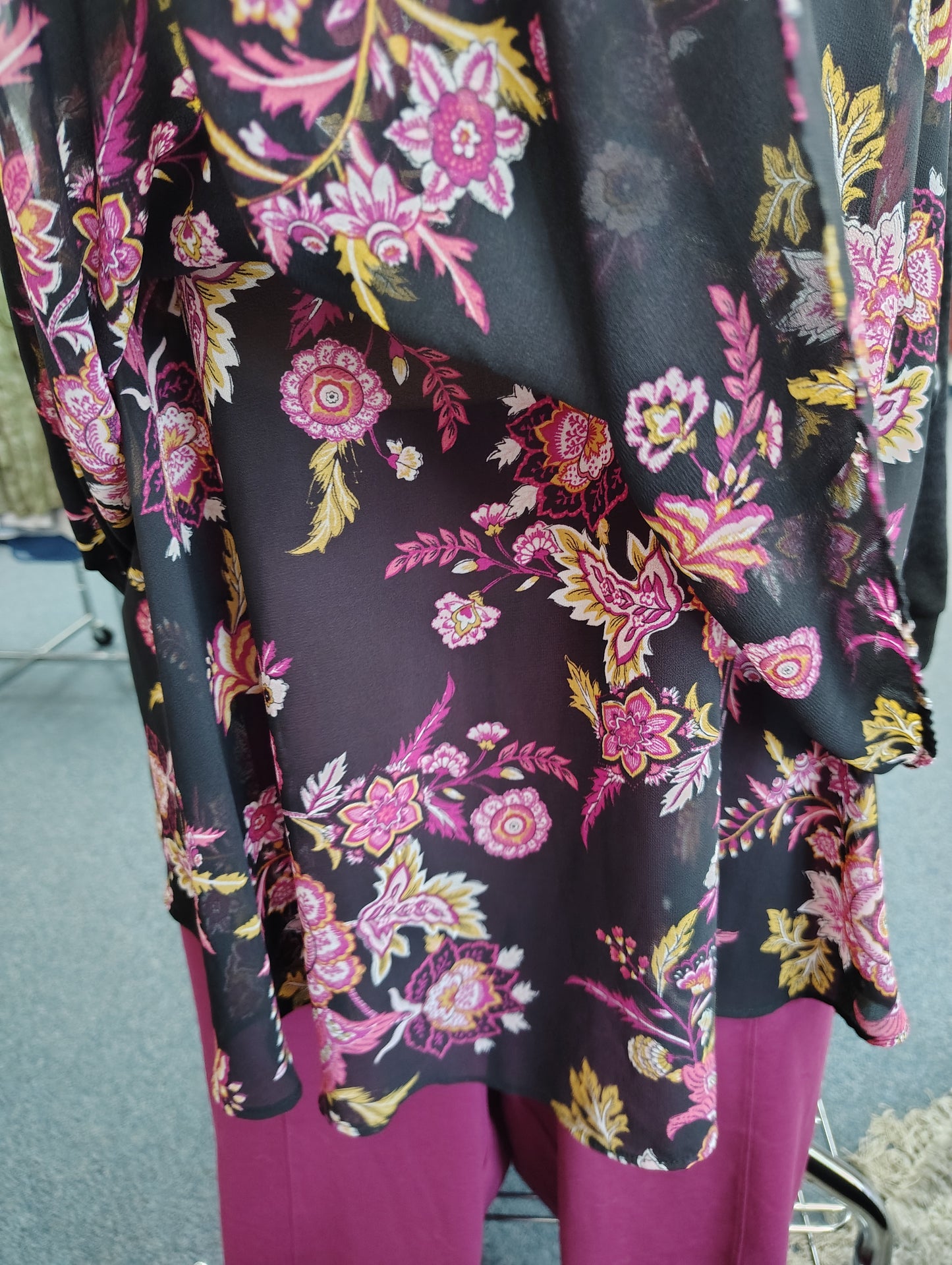 Lane Bryant floral layered tank top size 22 3x