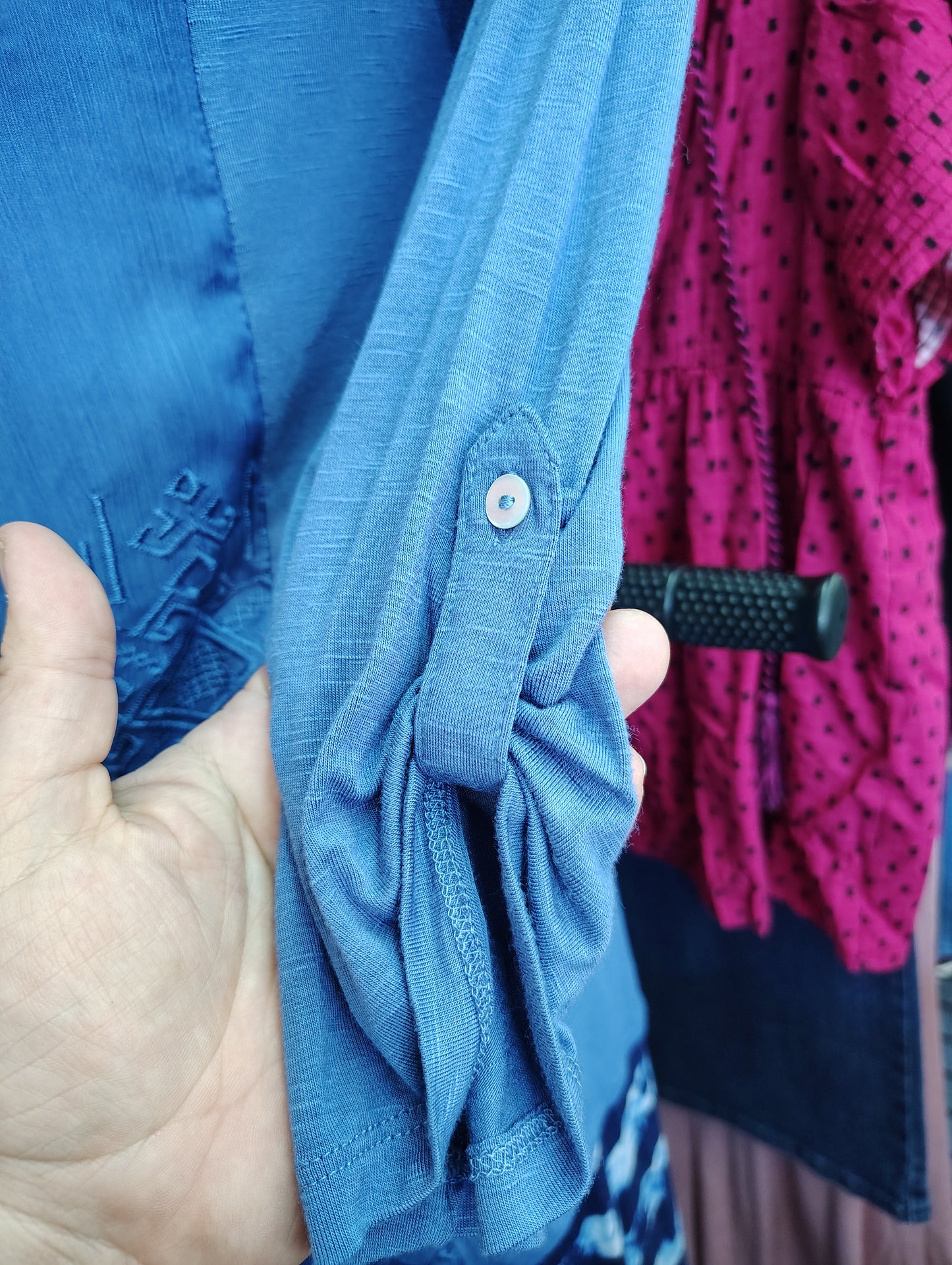 Symmetry blue embroidered top size 2x