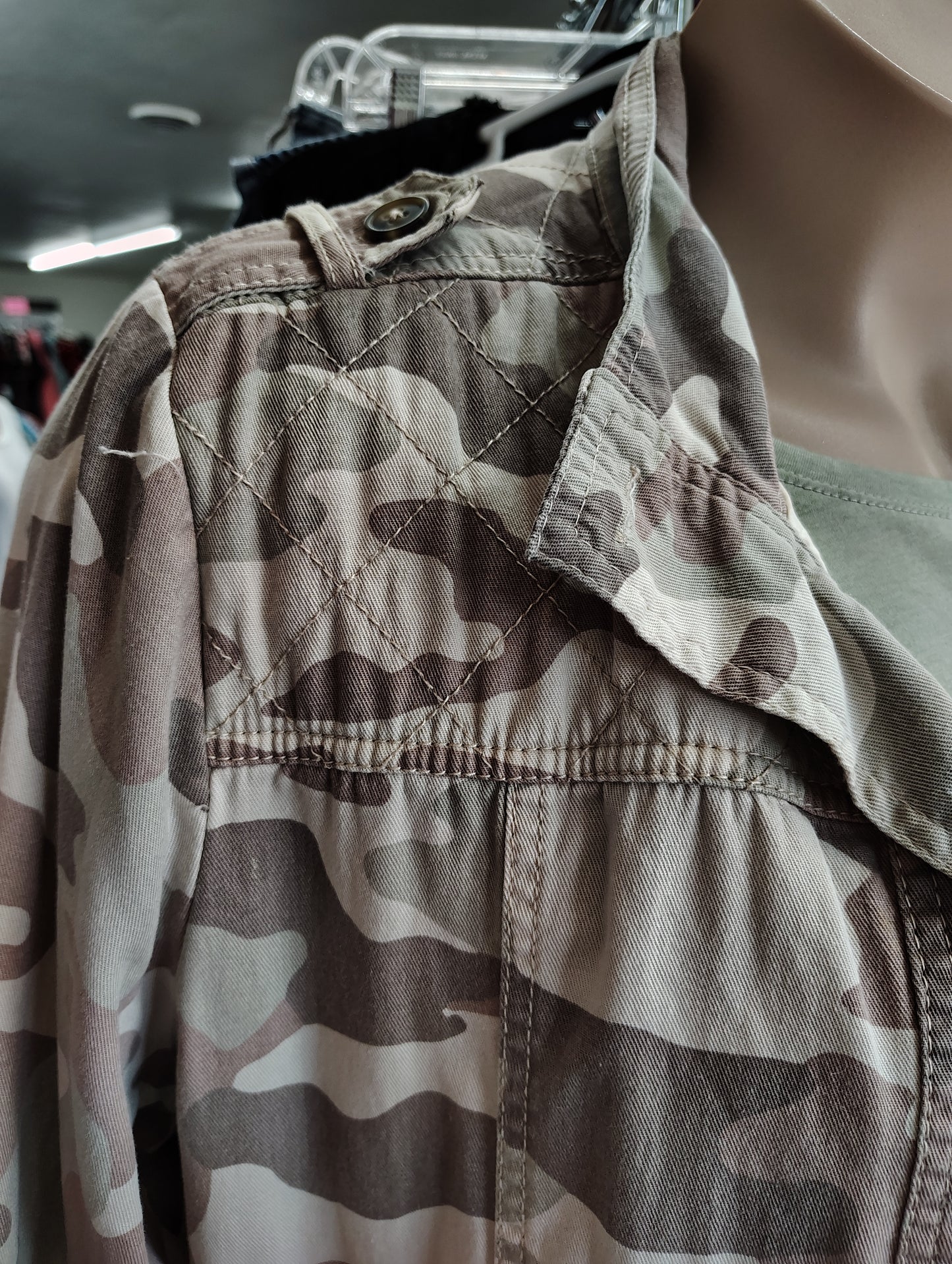 Maurices lightweight camo jacket size 1x