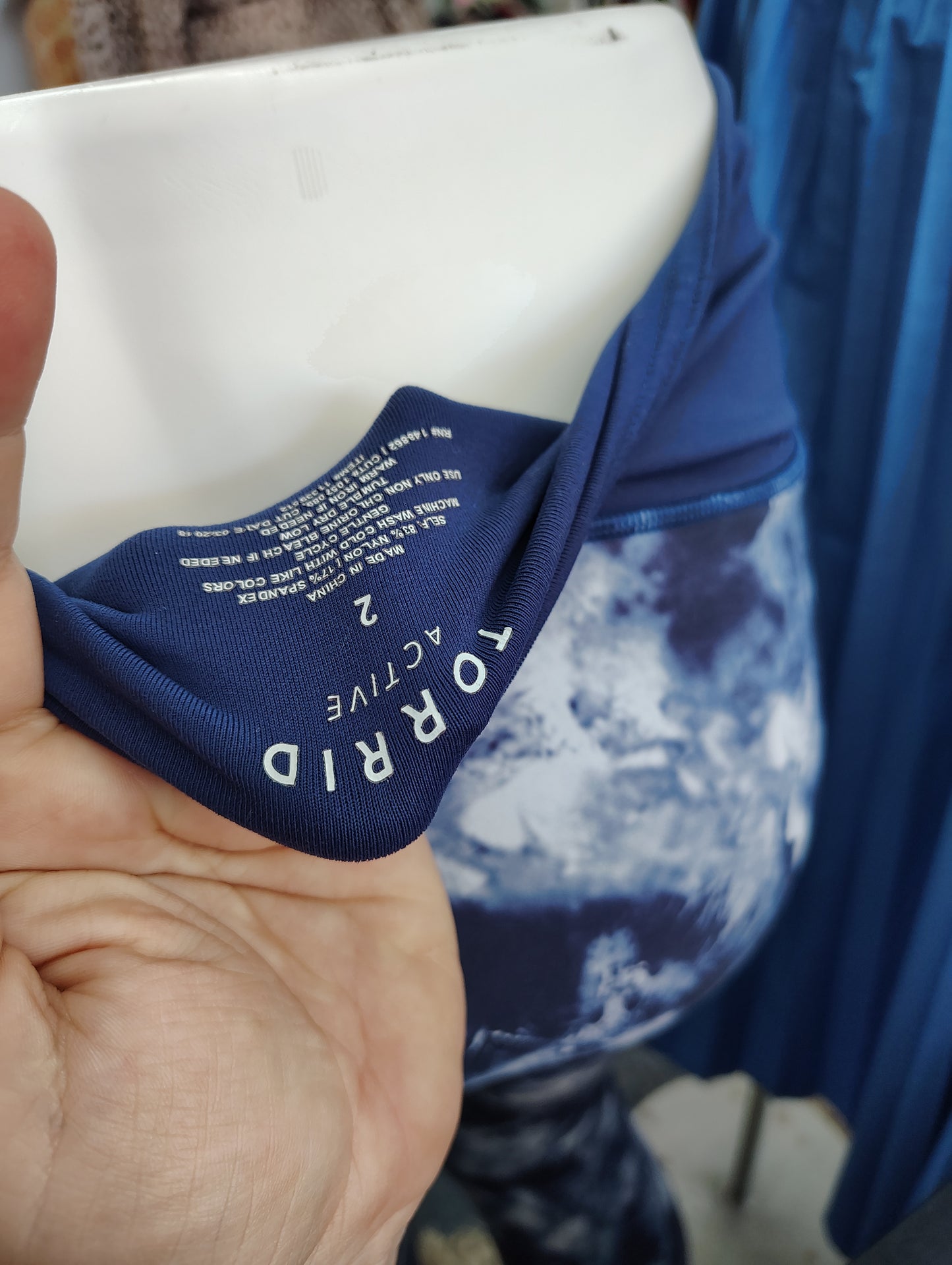 Torrid blue tie dye leggings with cutouts size 2x