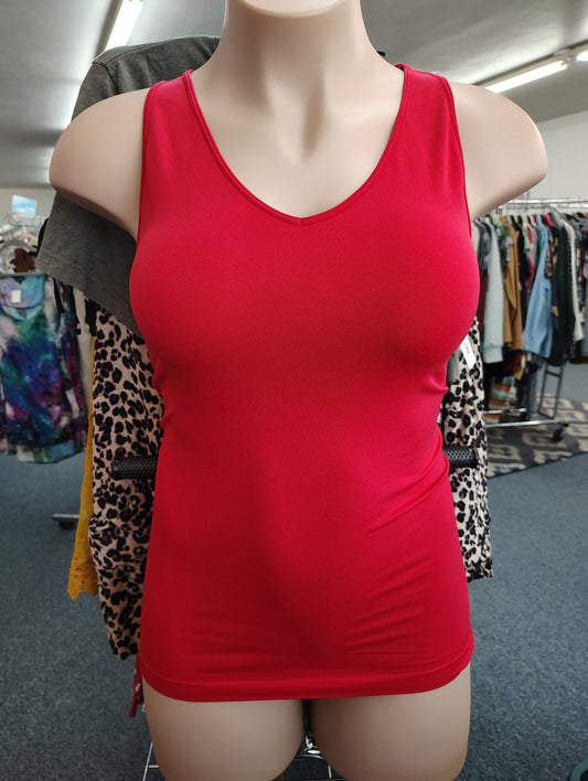 Zenana Outfitters red seamless tank top size 1x/2x new