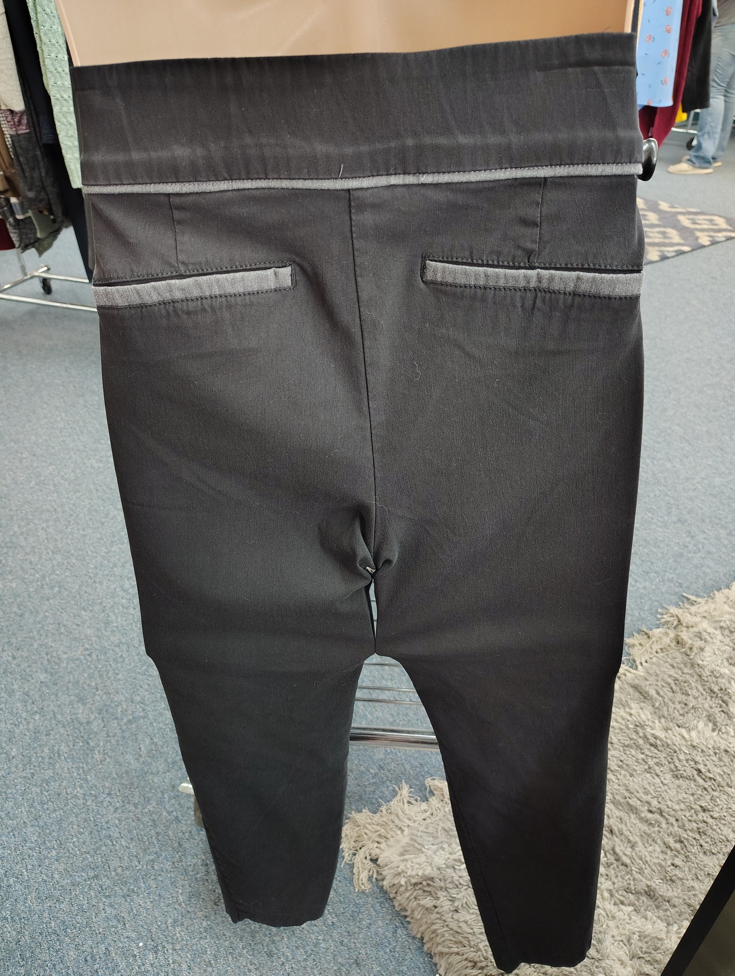 Maurices black skinny dress pant leggings size 1x 14/16