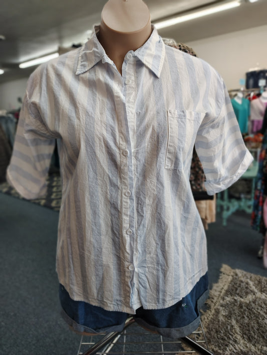 Miss Look striped button front top size 1x