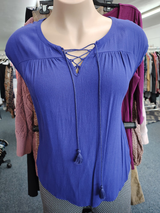 Liz Claiborne blue sleeveless top size 1x