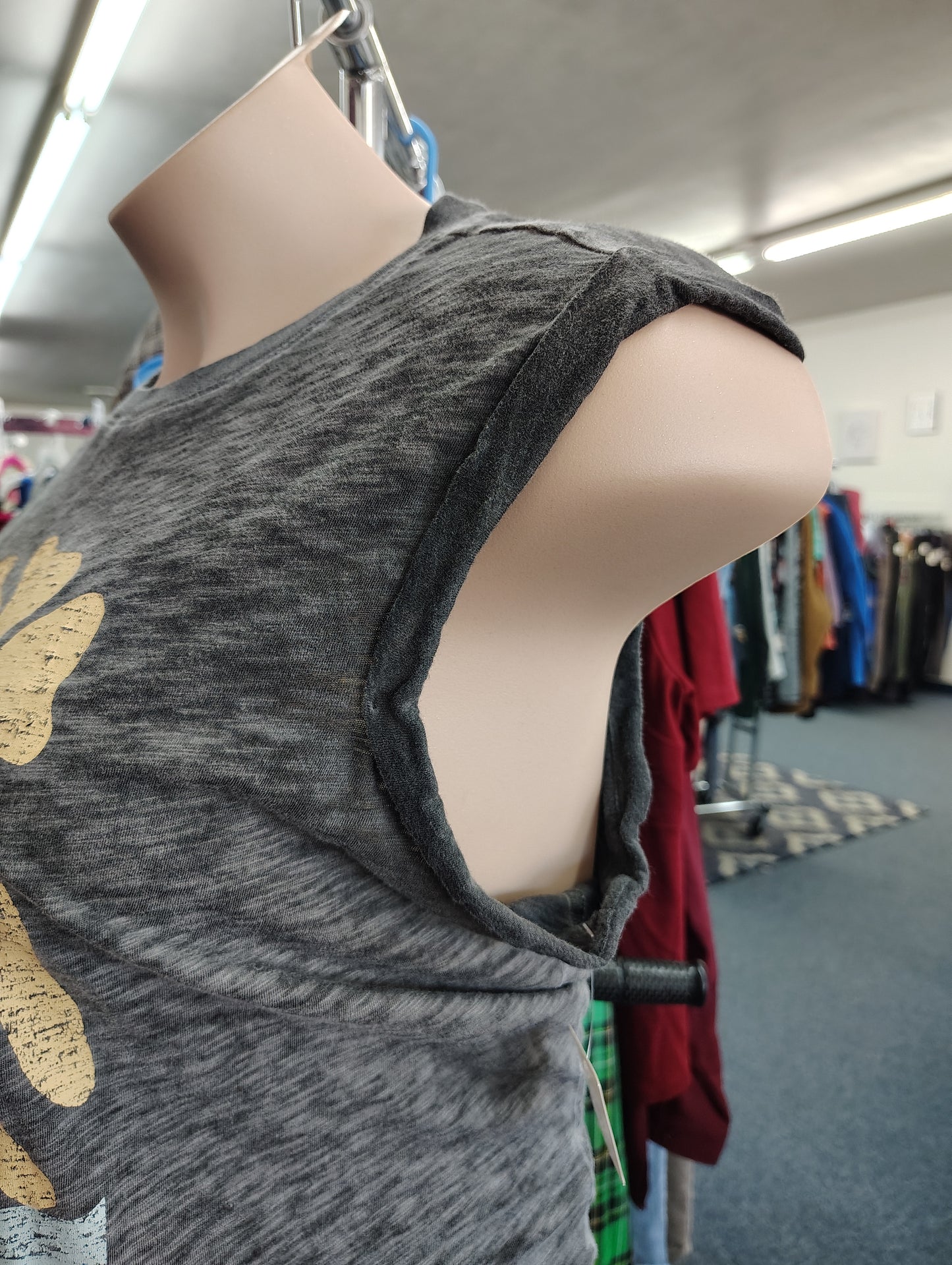 Torrid classic fit gray oversized top size 0x