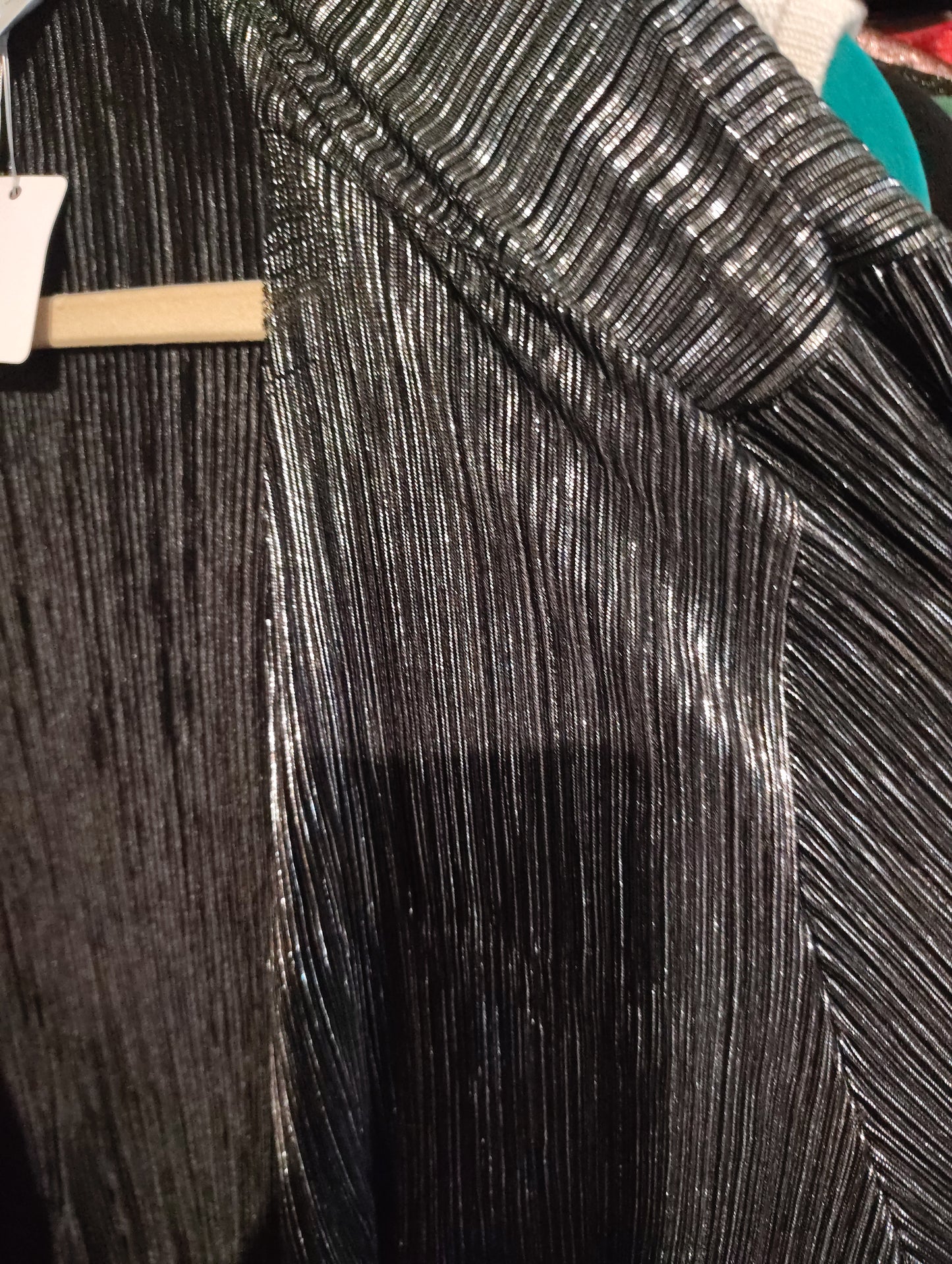 CJ Banks black and silver pleated coverup size 2x