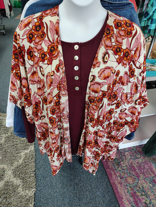 Lauren Conrad floral one size kimono