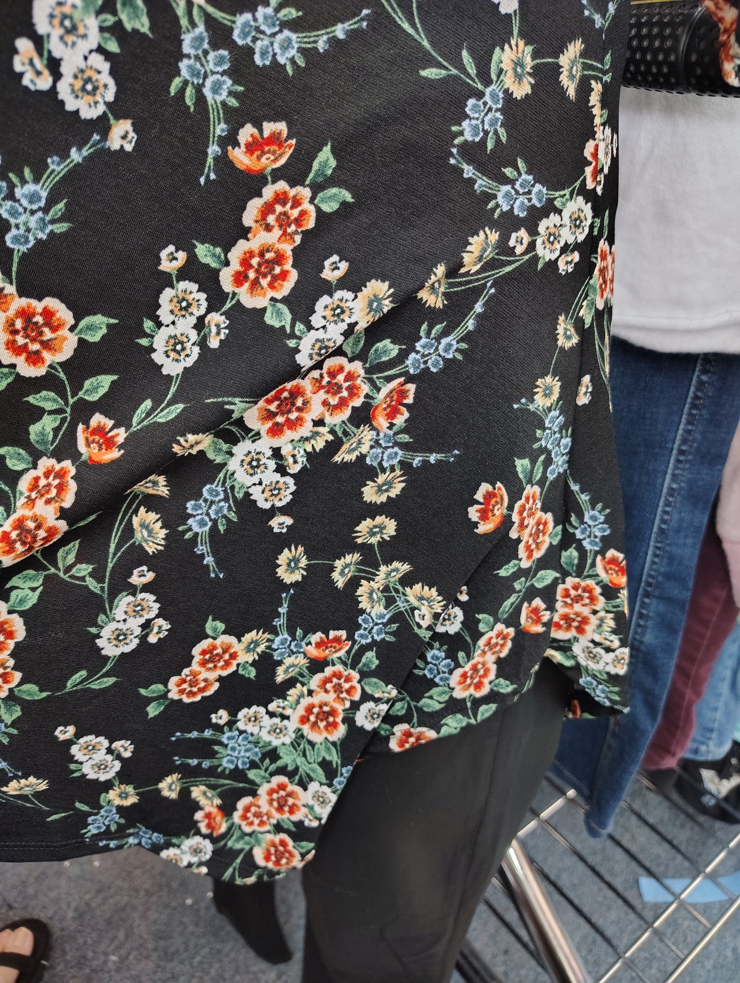 Blumin floral tunic top black size 1x