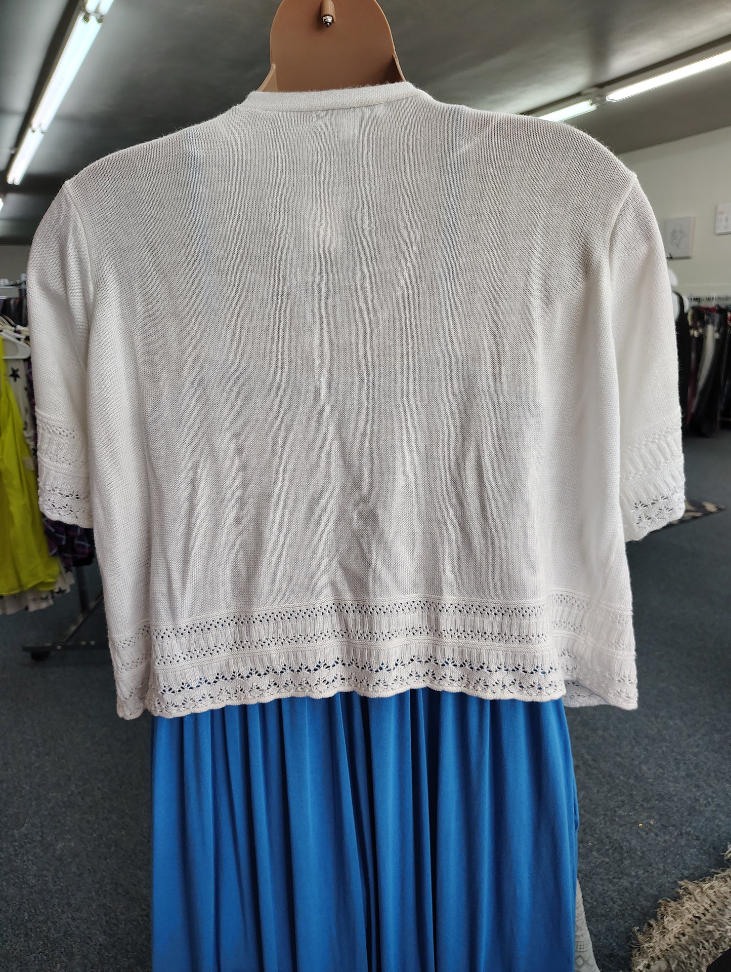Ronnie Bee white cardigan sweater short sleeve size 2x