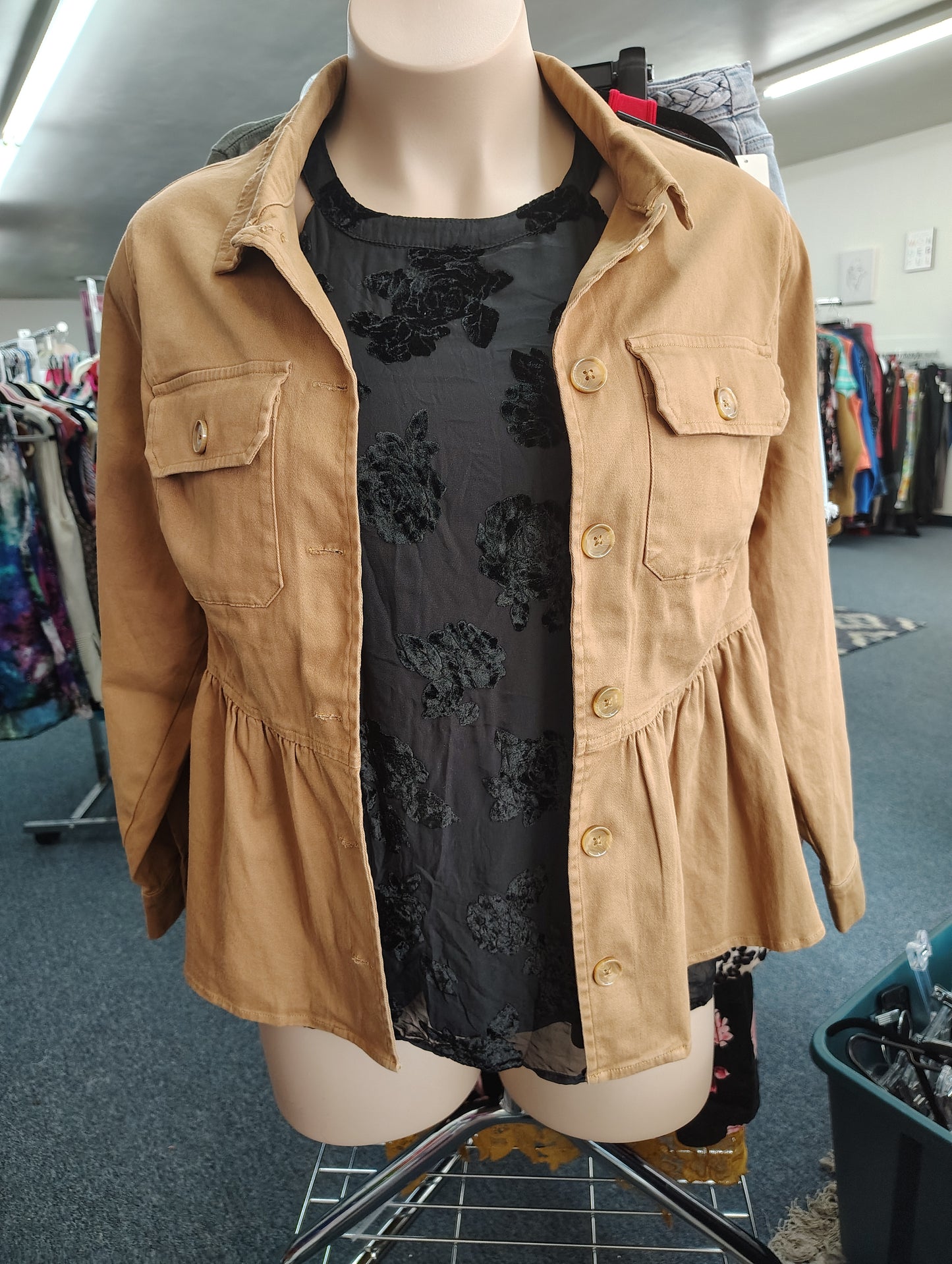 Torrid NWT brown twill peplum jacket size 1x