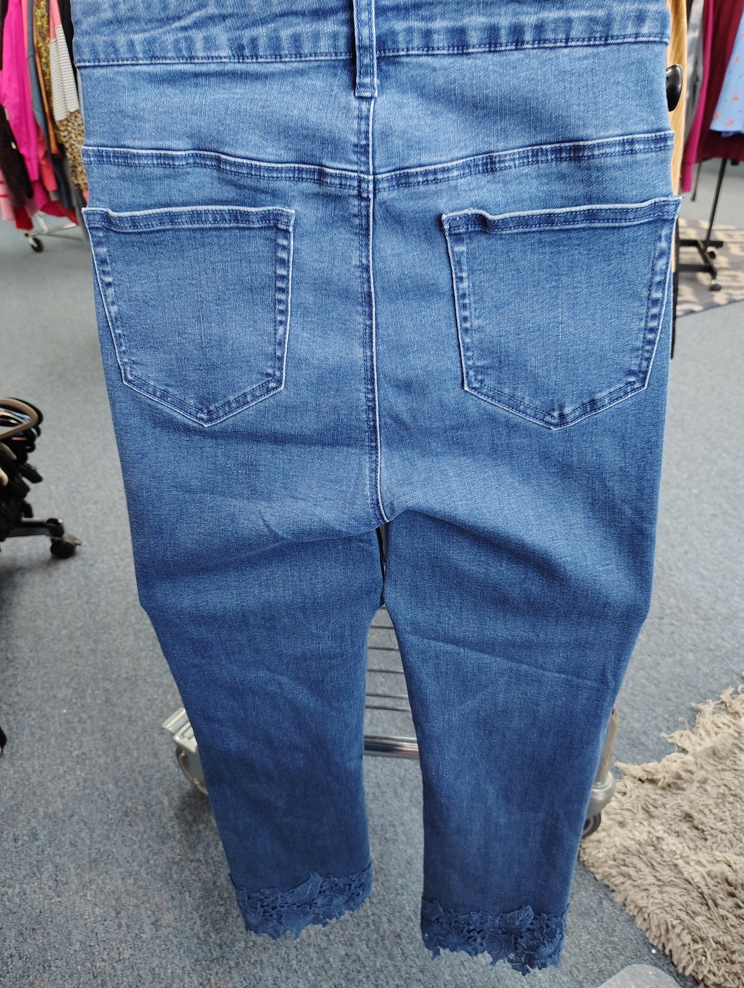 Kate & Mallory cropped embroidered jeans size 16