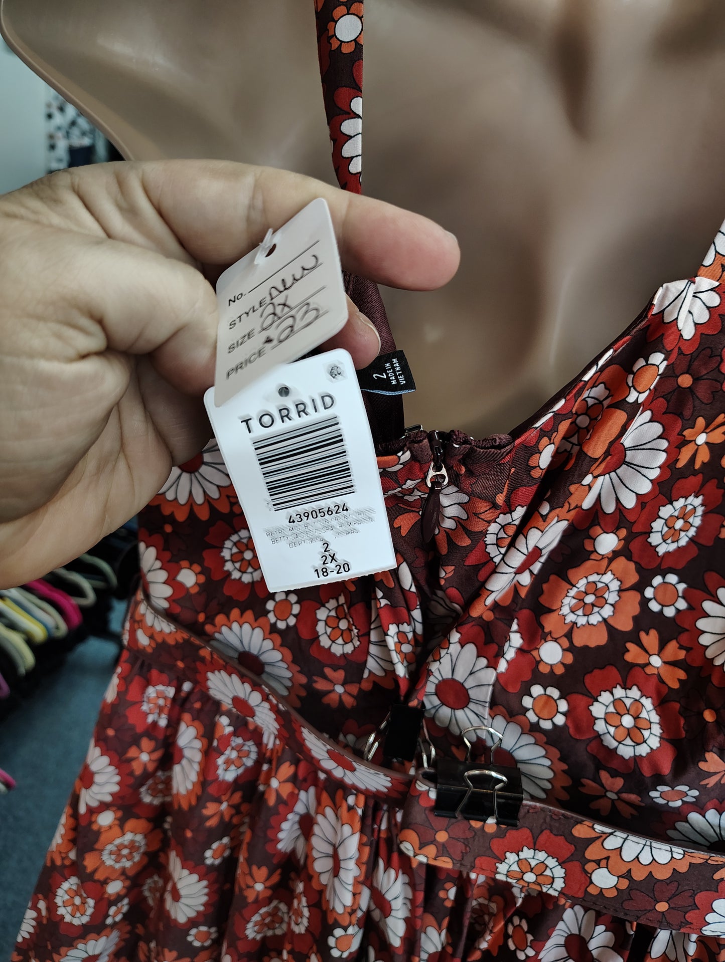 Torrid Retro Chic NWT retro daisy print dress with belt size 2x