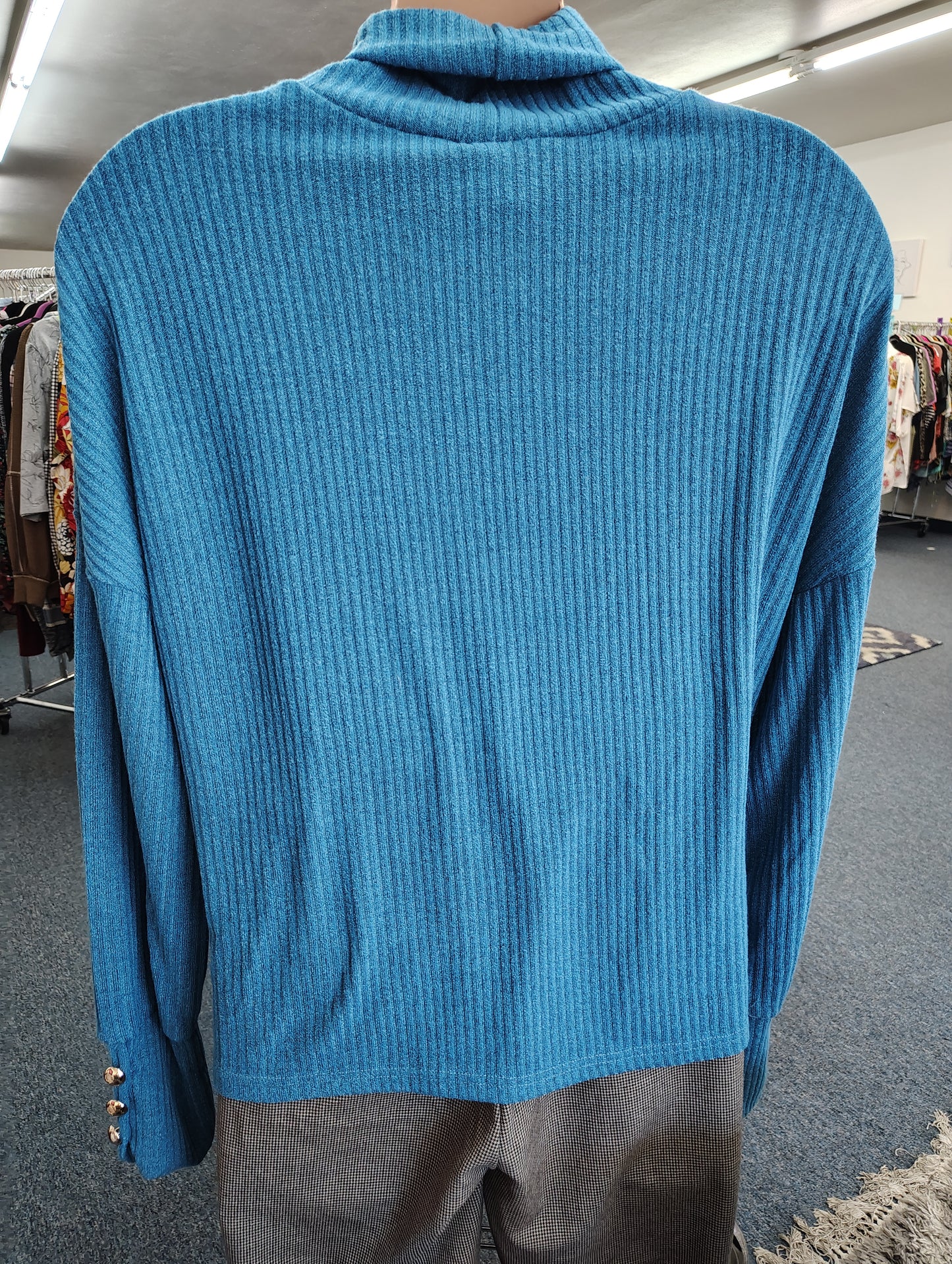 Blue cowl neck sweater size 3x