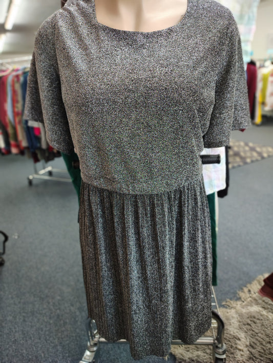 Lane Bryant black pleated sparkle glitter dress size 28 4x