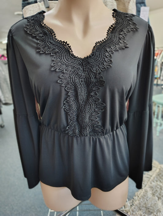 Maurices lace front black babydoll knit top size XXL