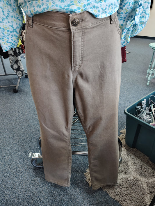Liz Claiborne Sara slim leg mid rise brown pants size 22w
